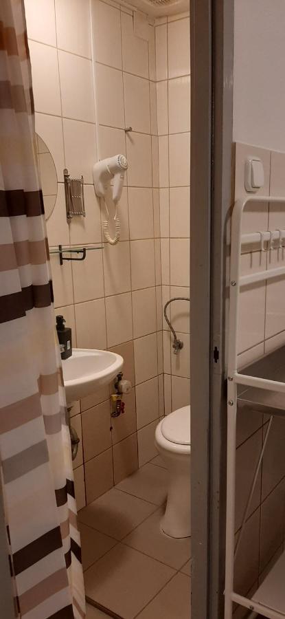Apartman Vorosmarty Apartment Будапеща Екстериор снимка