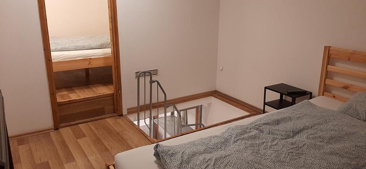 Apartman Vorosmarty Apartment Будапеща Екстериор снимка