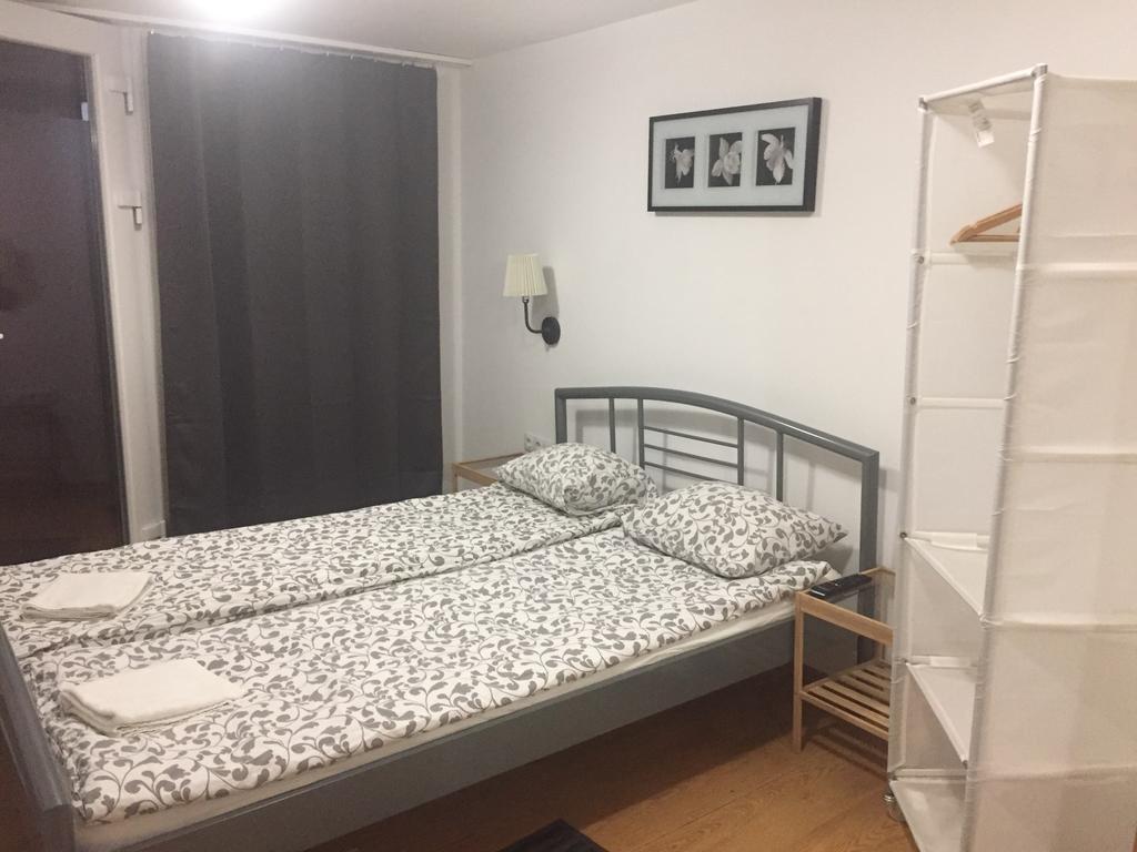 Apartman Vorosmarty Apartment Будапеща Екстериор снимка
