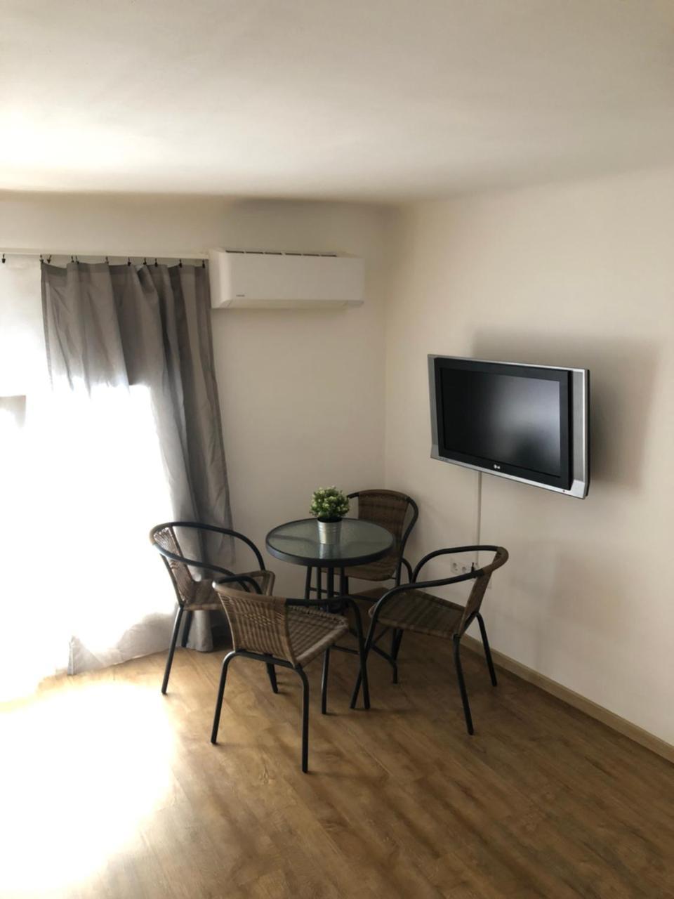 Apartman Vorosmarty Apartment Будапеща Екстериор снимка